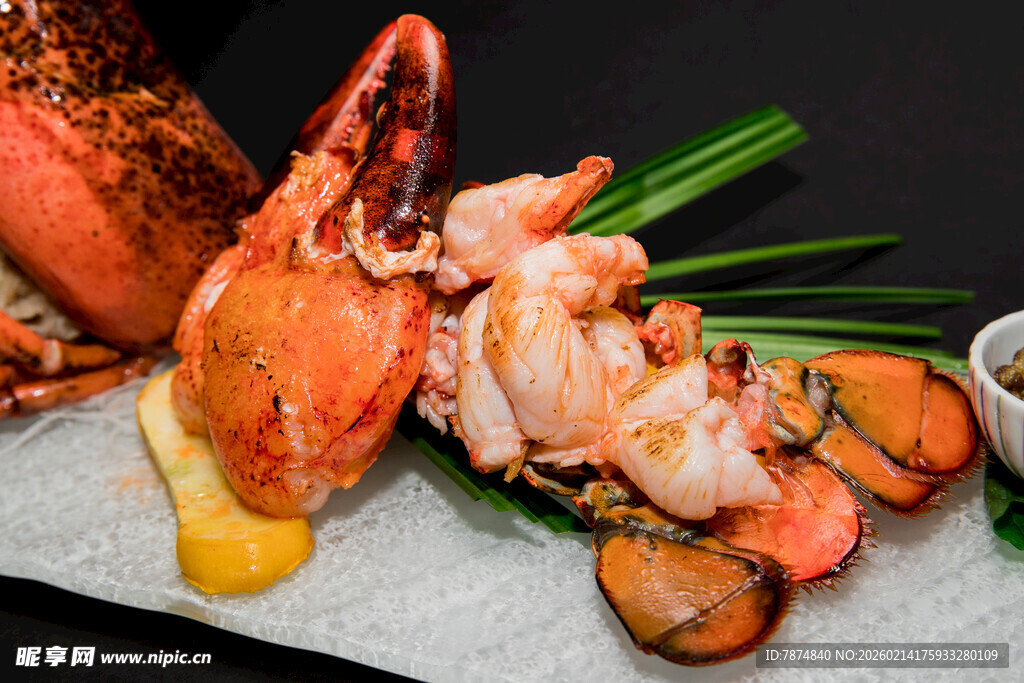 美味海鲜拼盘 尽显新鲜