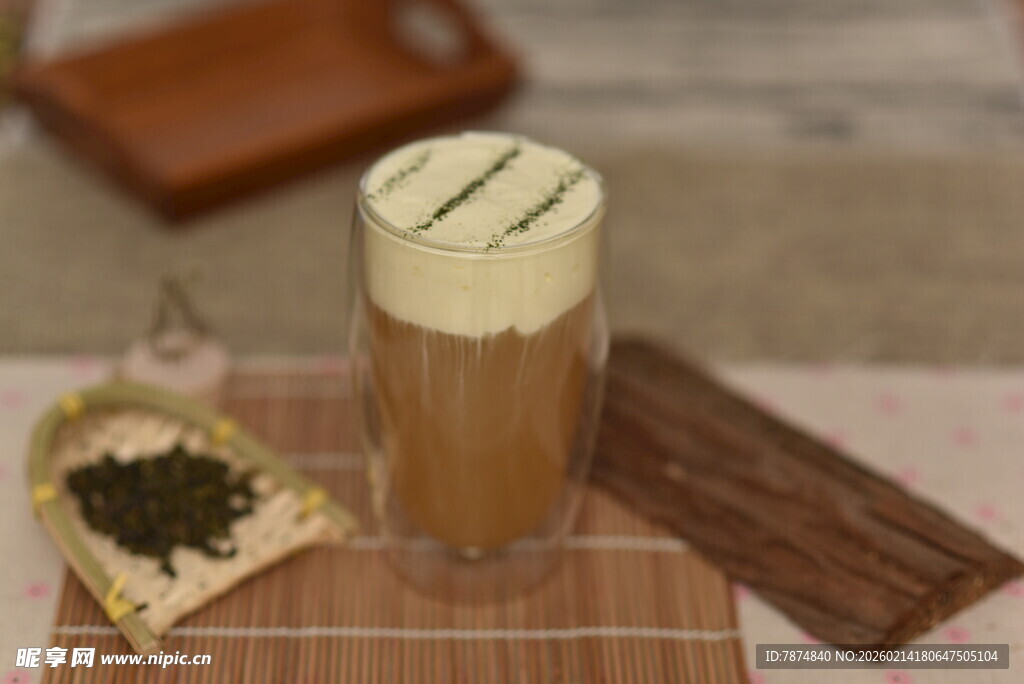 醇香奶盖茶饮 静享时光