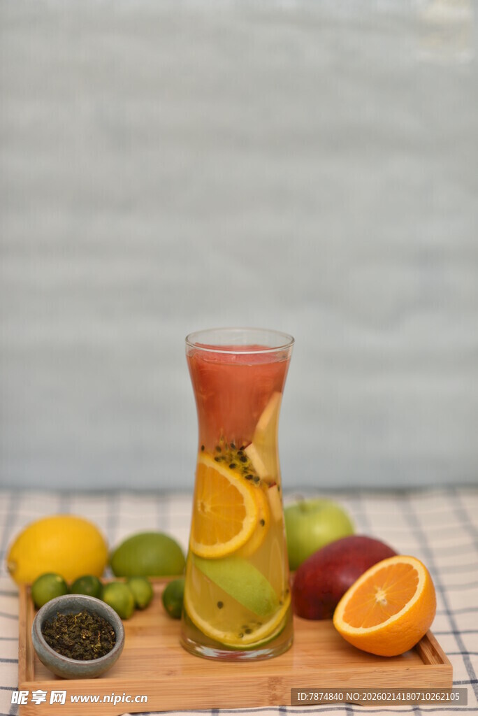 多彩鲜果饮品 清新诱人