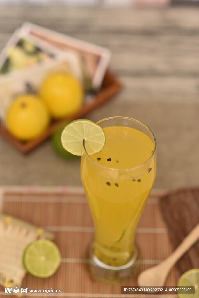 柠檬饮品 清新夏日滋味