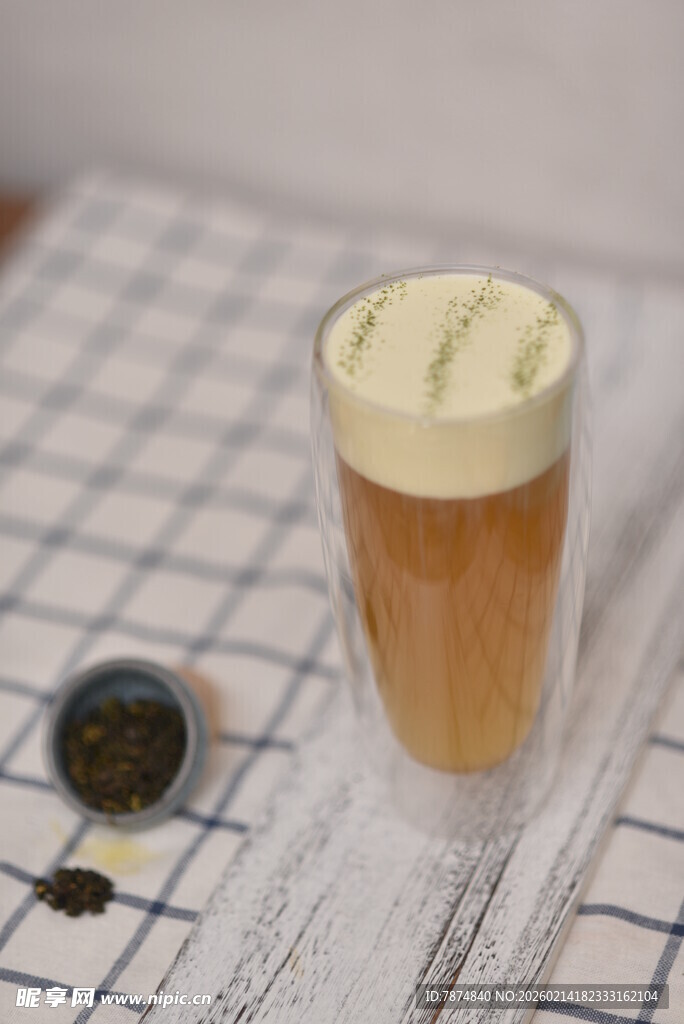 奶盖茶饮特写