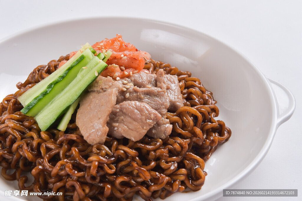 美味日式叉烧炒面