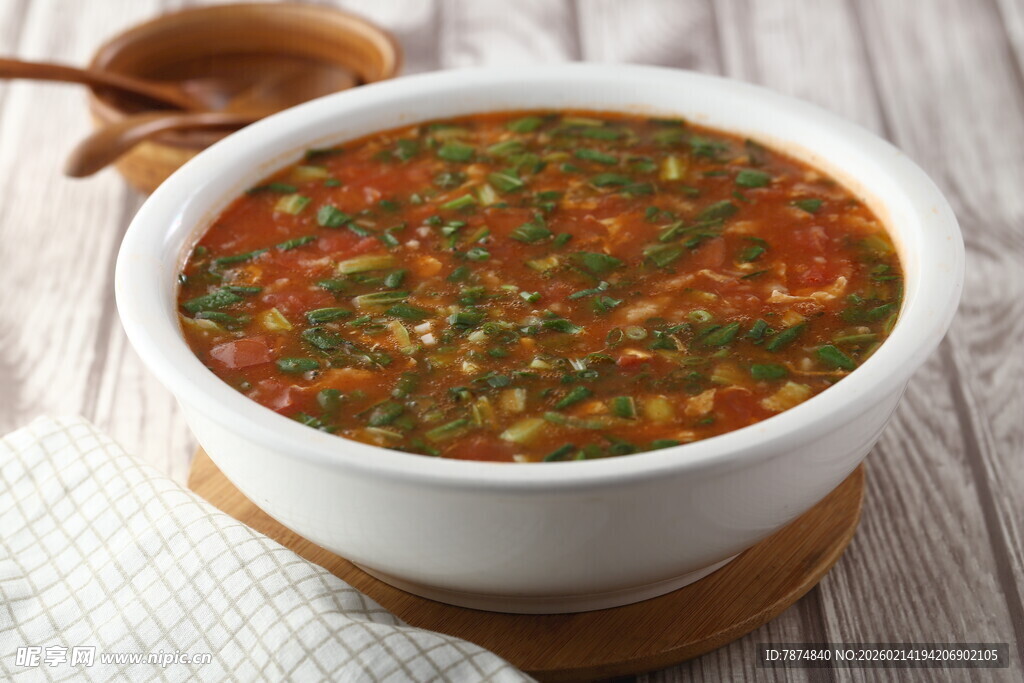 美味多彩蔬菜汤