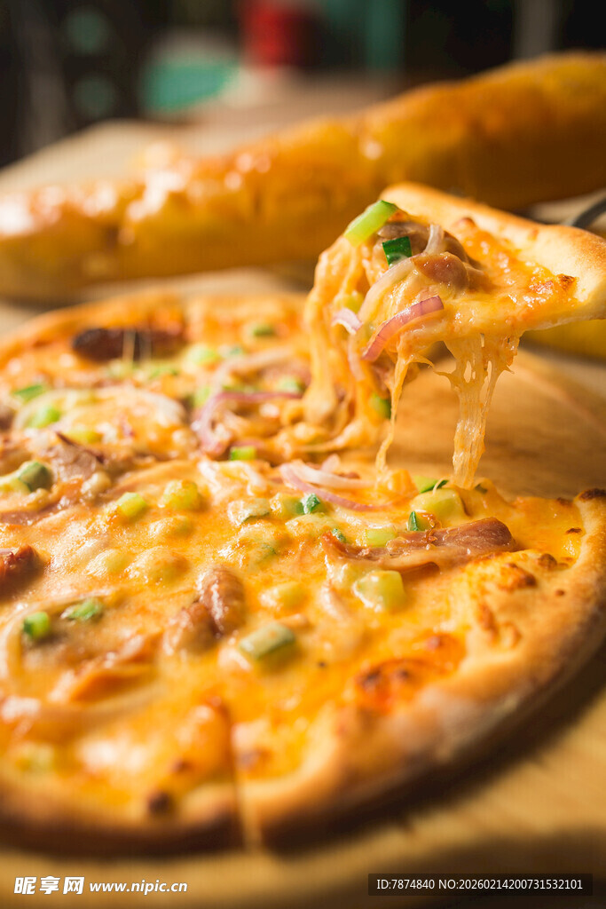 美味拉丝披萨诱人呈现