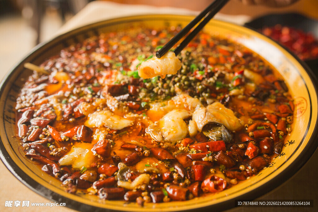 麻辣鲜香的特色水煮鱼