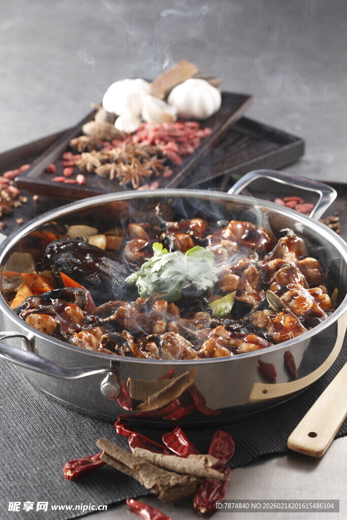 美味干锅 食材丰富超诱人