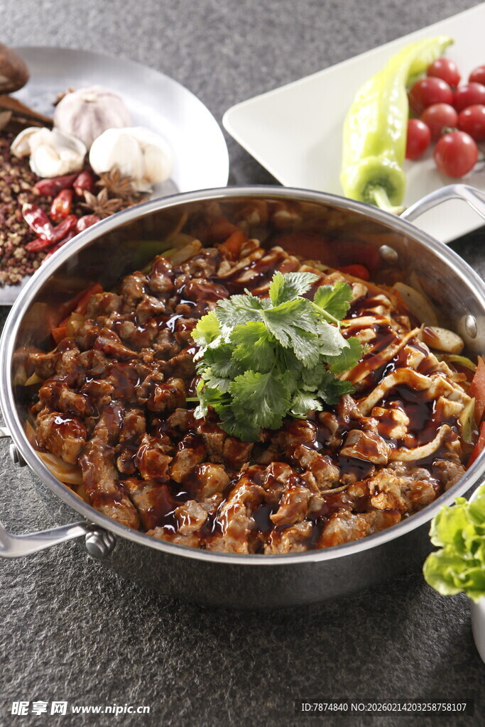 美味香辣干锅美食特写