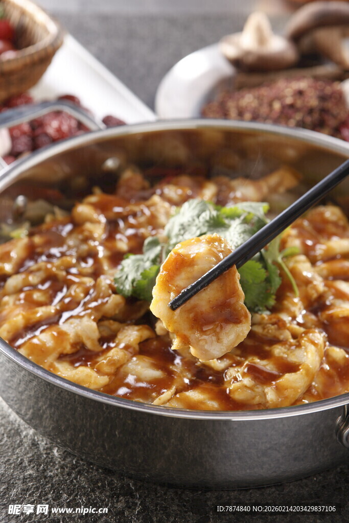 美味鲜香的一锅特色炖菜