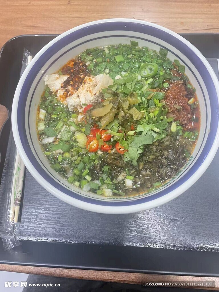 鲜香美味的特色豆花米线