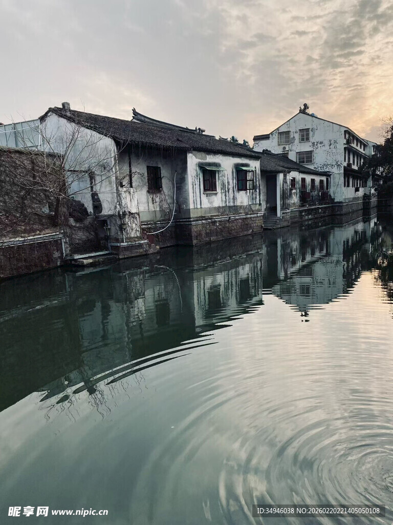 江南水乡古村落宁静景致