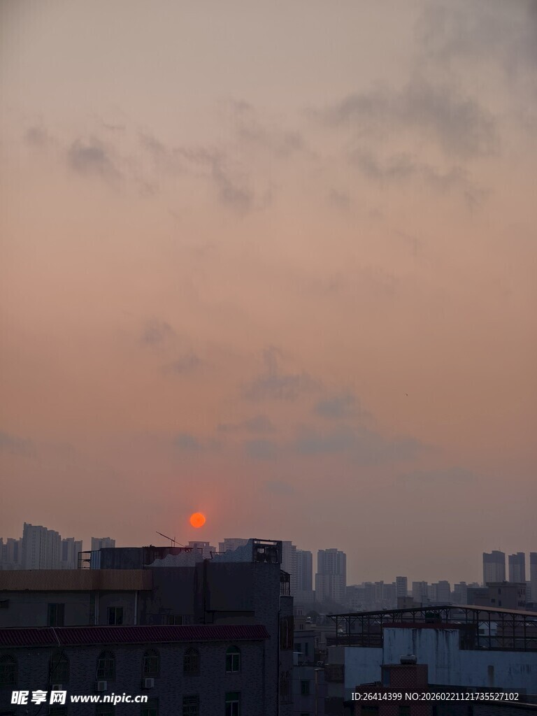 城市日落美景
