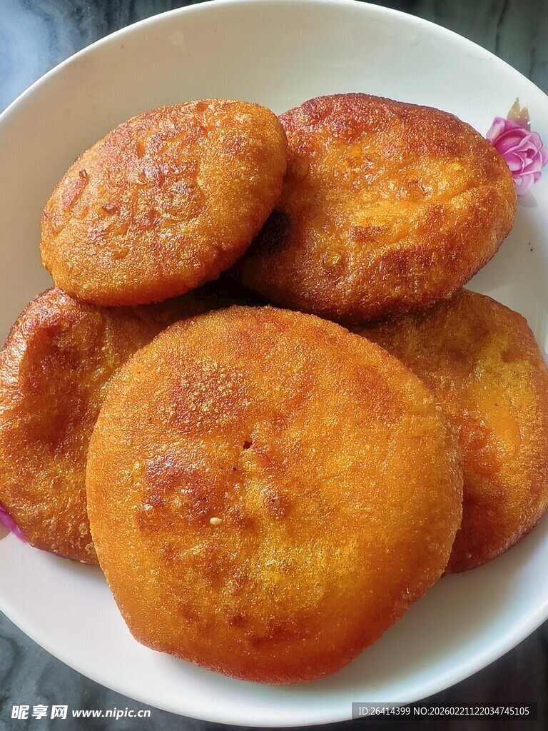 美味油炸红薯饼