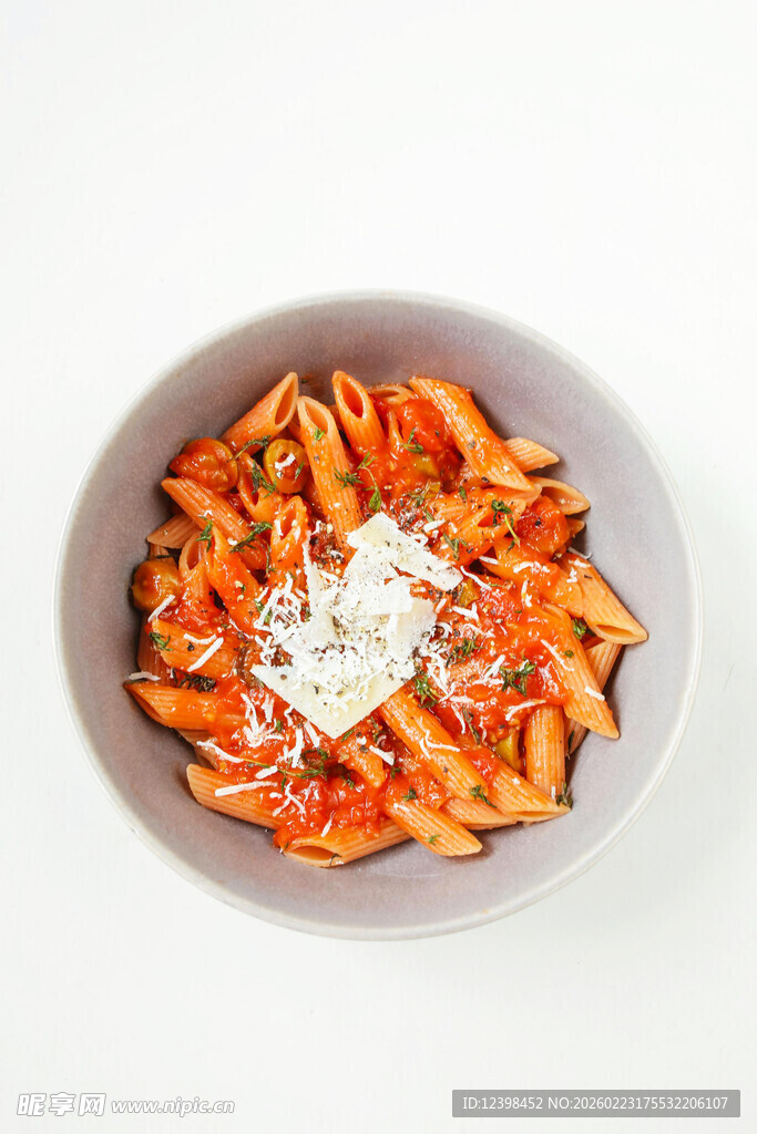 碗中美味通心粉配奶酪