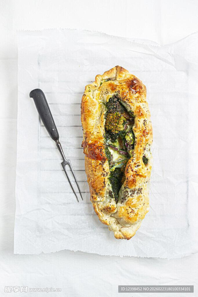 菠菜馅酥皮点心