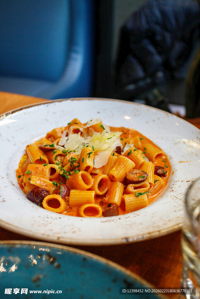 美味意面摆盘精致诱人