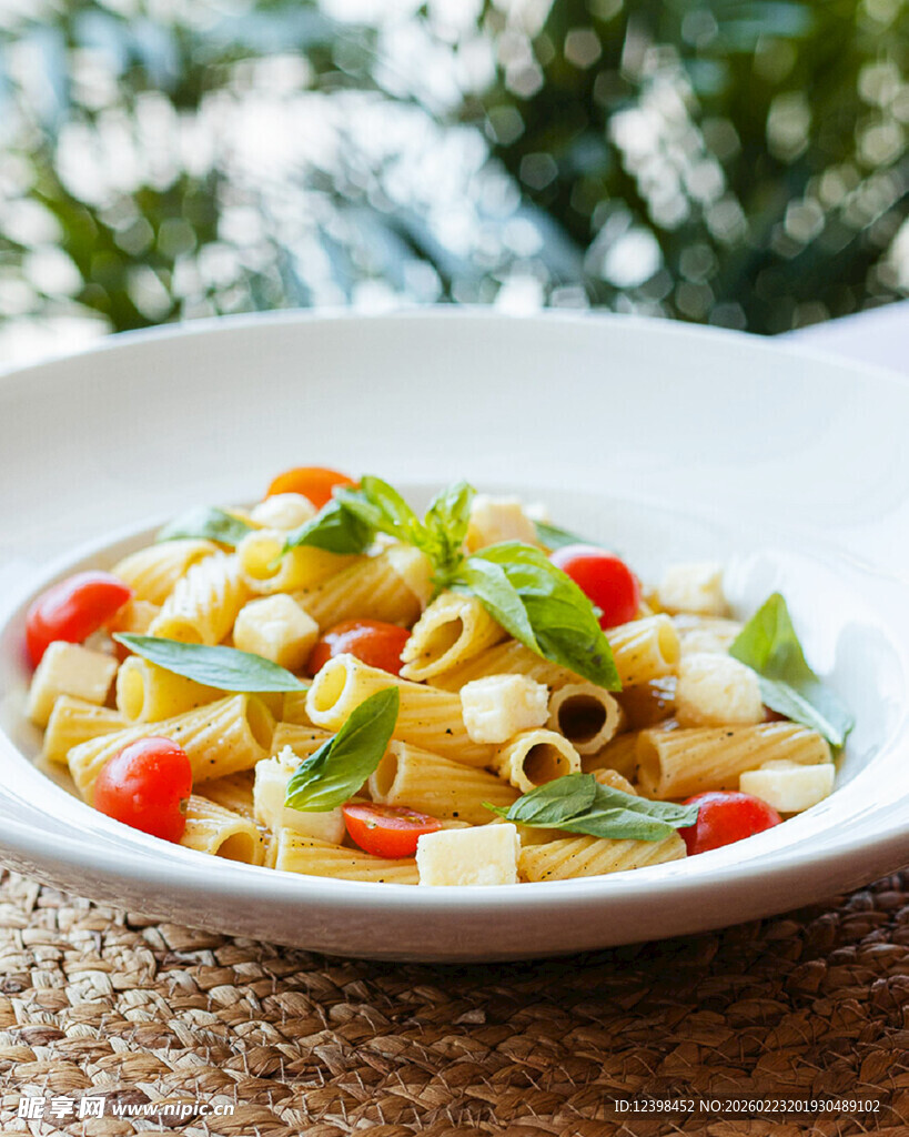 美味多彩意面摆盘精致