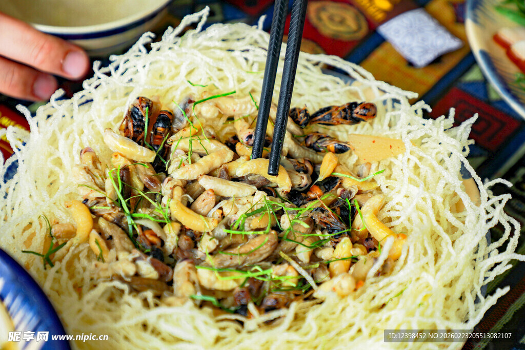 美味炒米粉诱人呈现