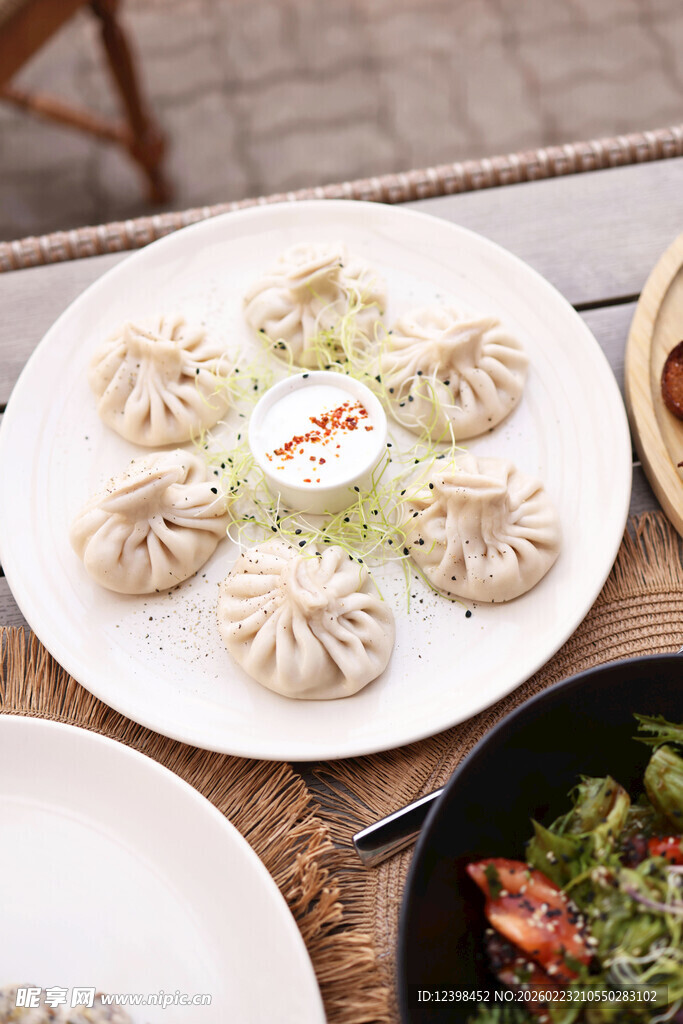 美味饺子摆盘