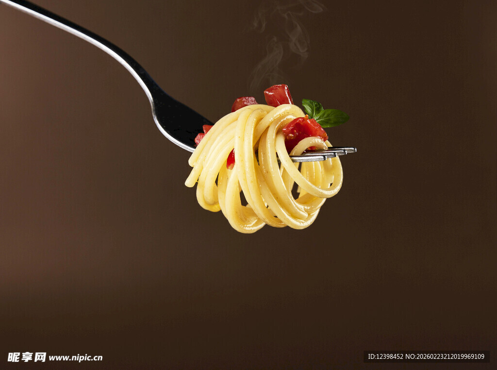 叉子上的美味意大利面