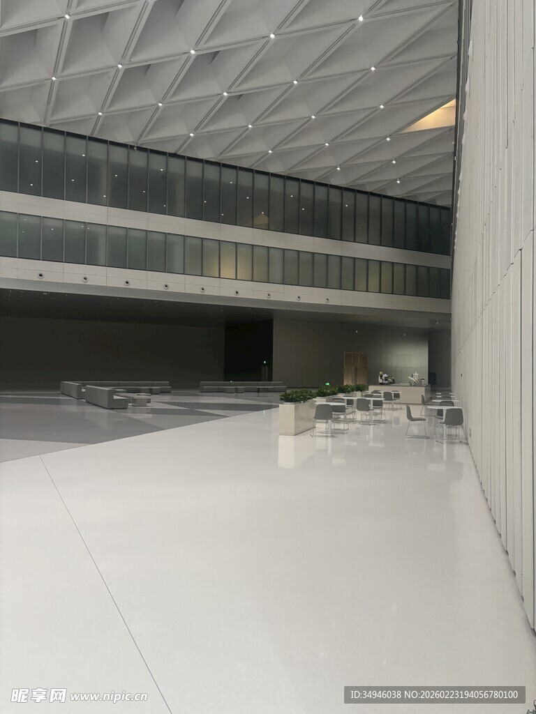 现代空旷室内空间场景