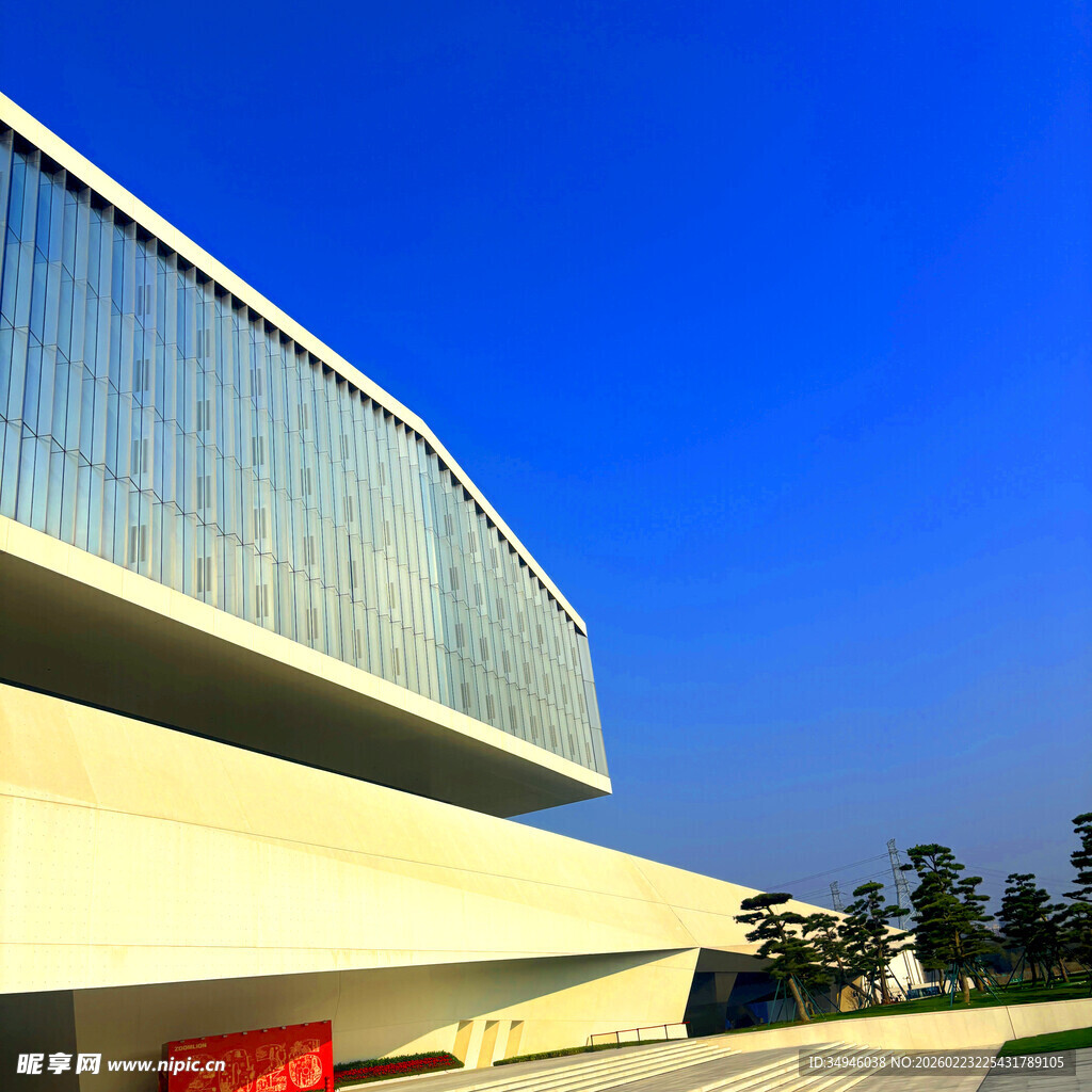 现代风格建筑外观