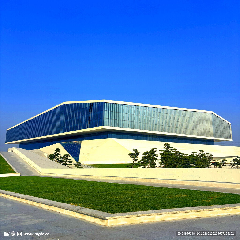 现代风格建筑外观