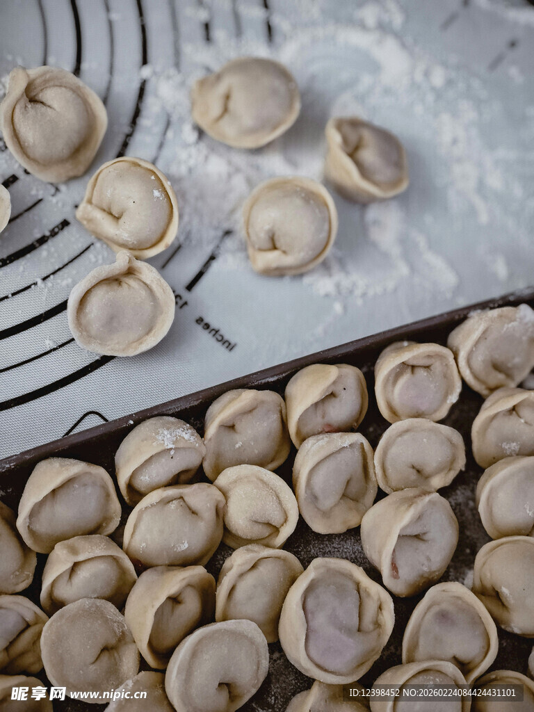 手工包制的美味饺子