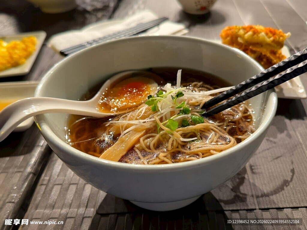 美味日式拉面特写
