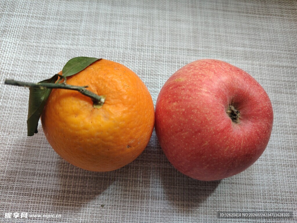 苹果 橙子