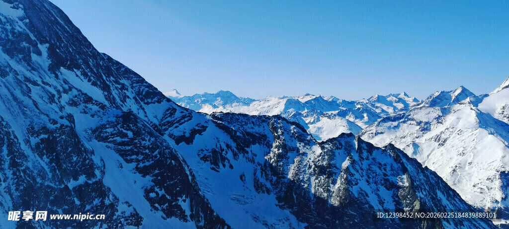 壮丽雪山美景