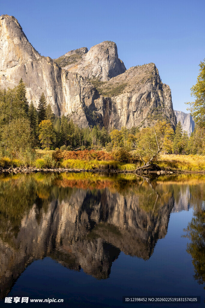 优胜美地湖光山色美景