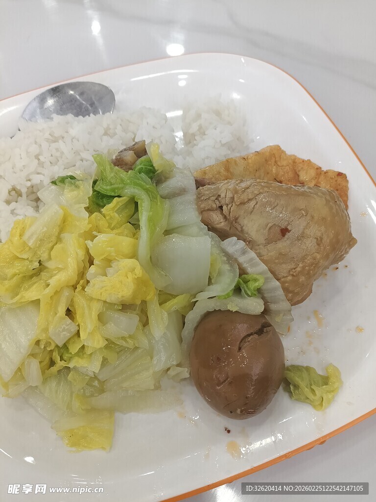 鸡腿饭