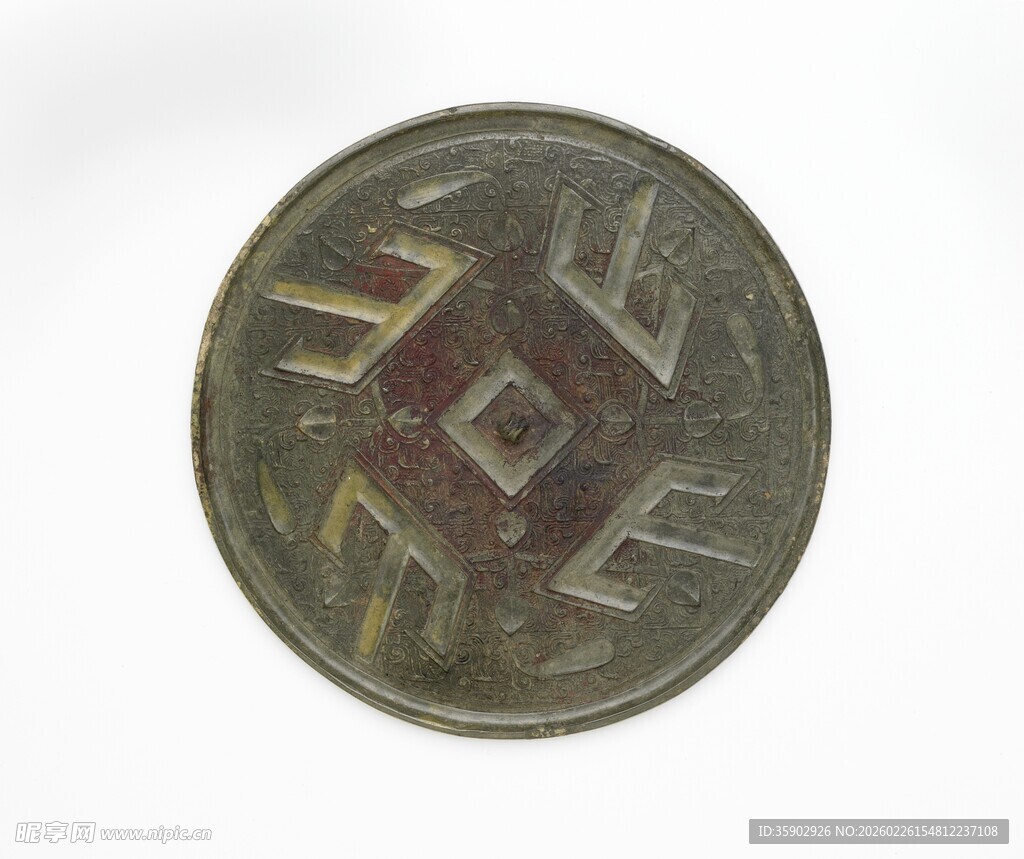古旧花纹金属纽扣