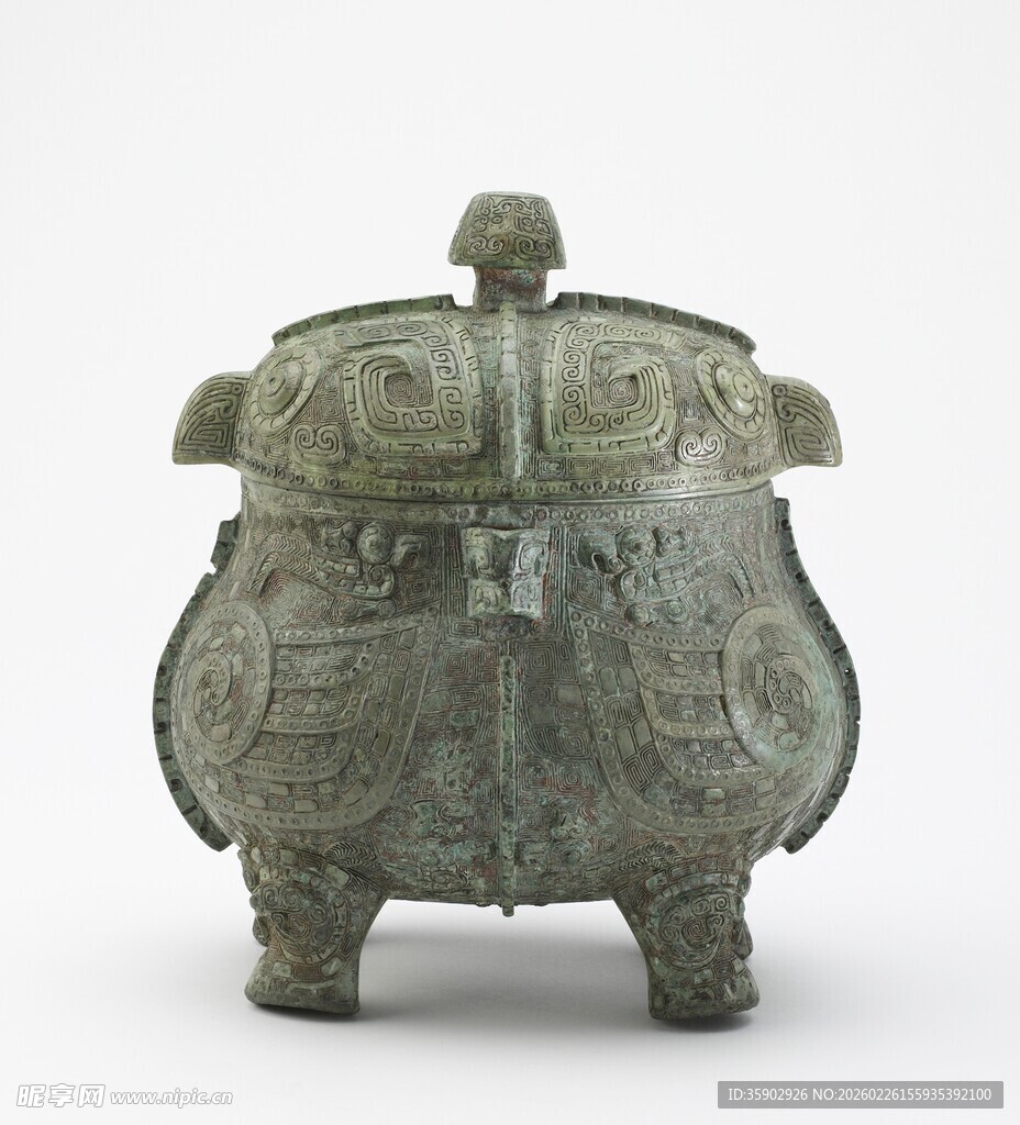 青铜三足带盖鼎