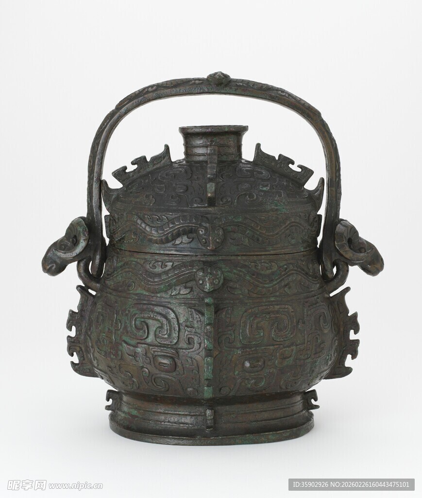 古朴精致青铜提梁壶