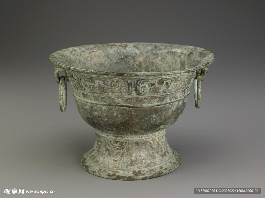 青铜双耳圆腹古容器