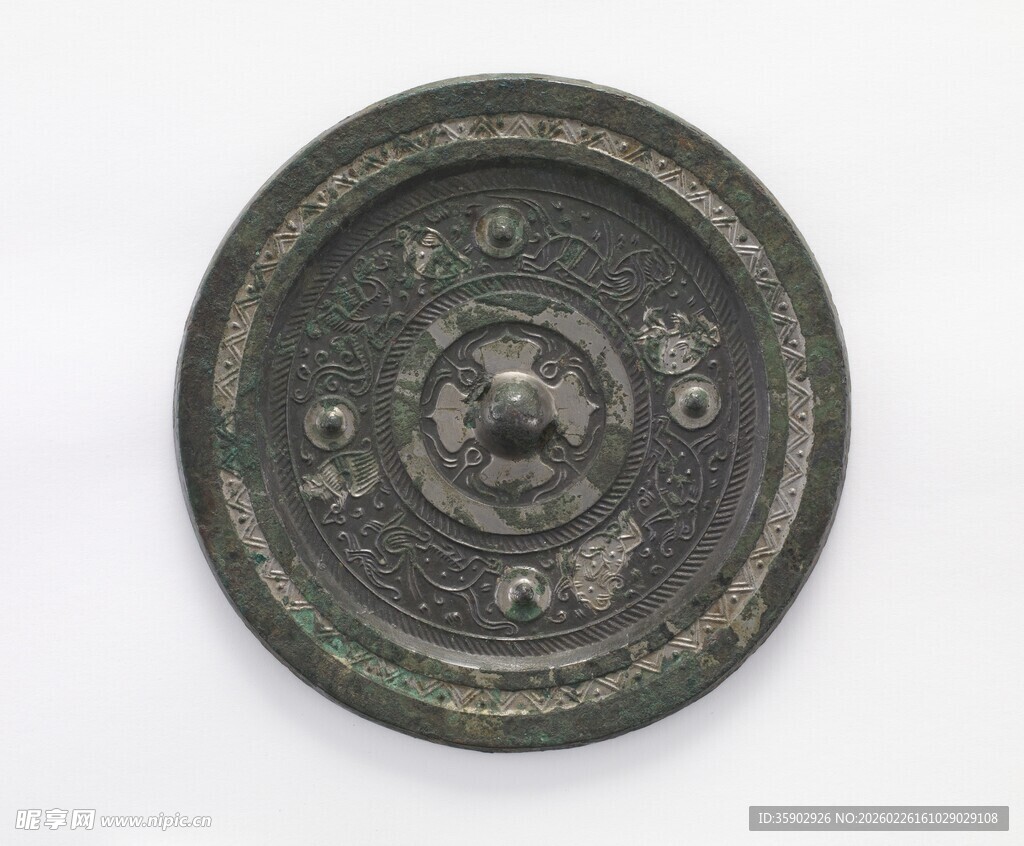 古代青铜镜纹饰精美