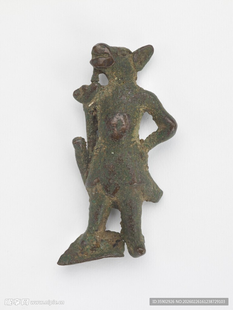 古代青铜人形饰物