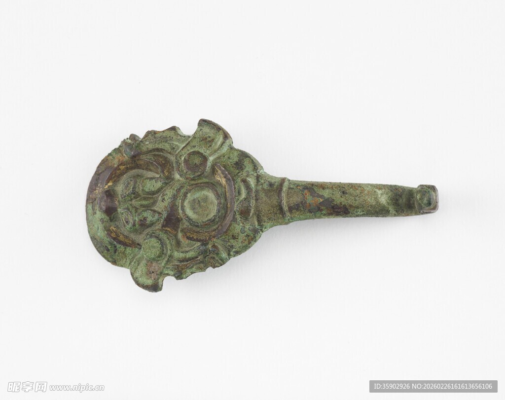 青铜雕花手柄古器物