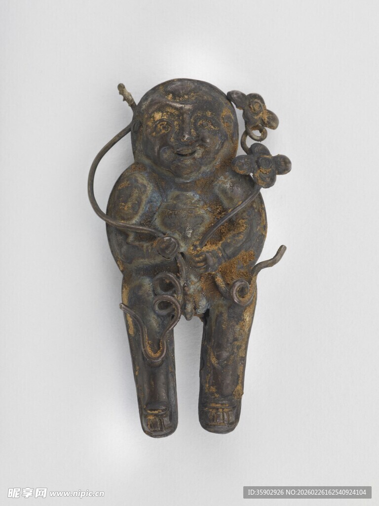 古老神秘人形青铜装饰物