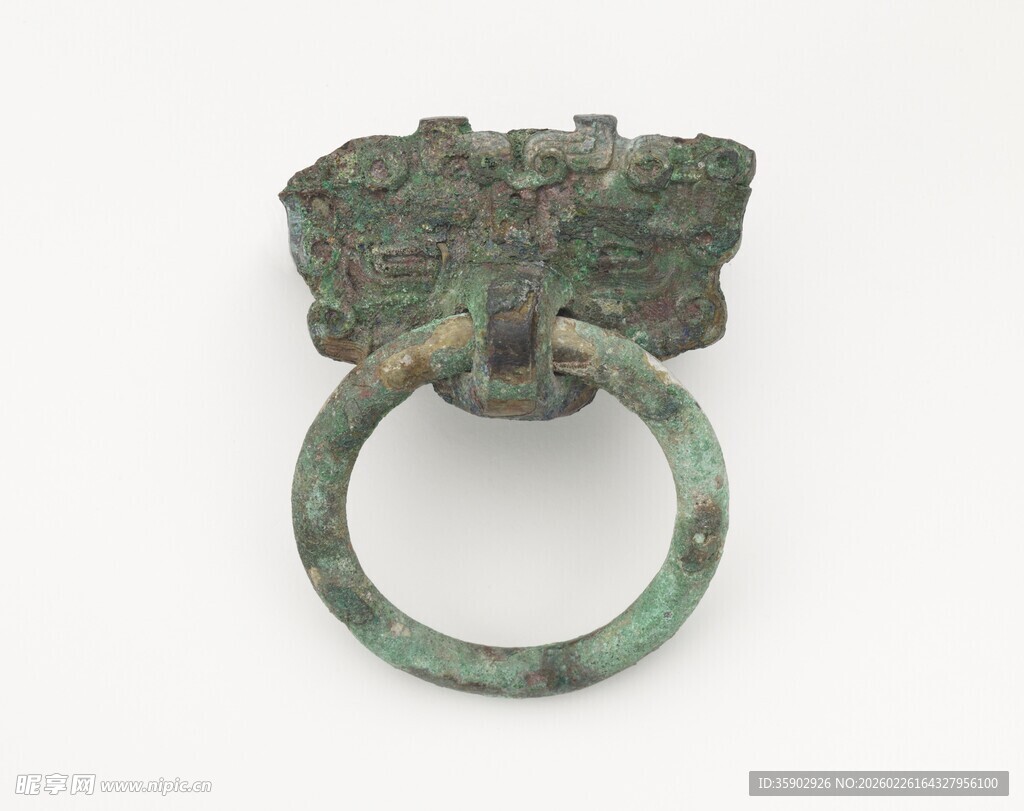 青铜兽面衔环门饰