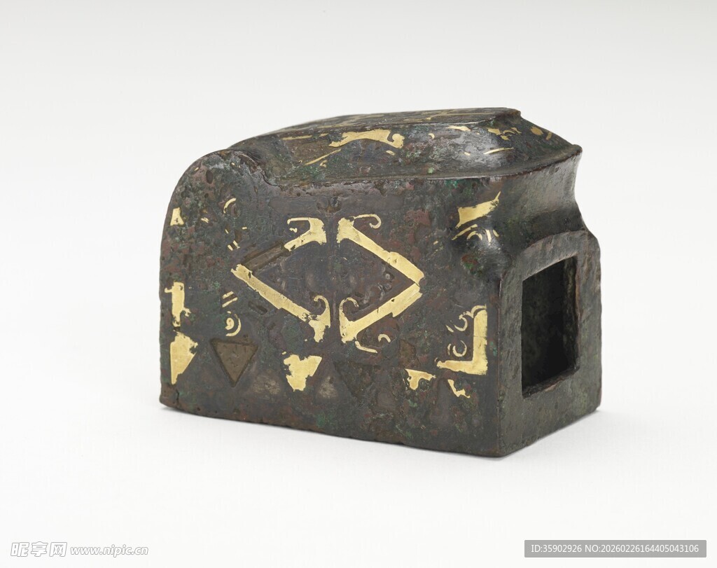 青铜错金几何纹方彝