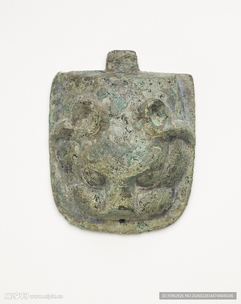 青铜兽面形器物