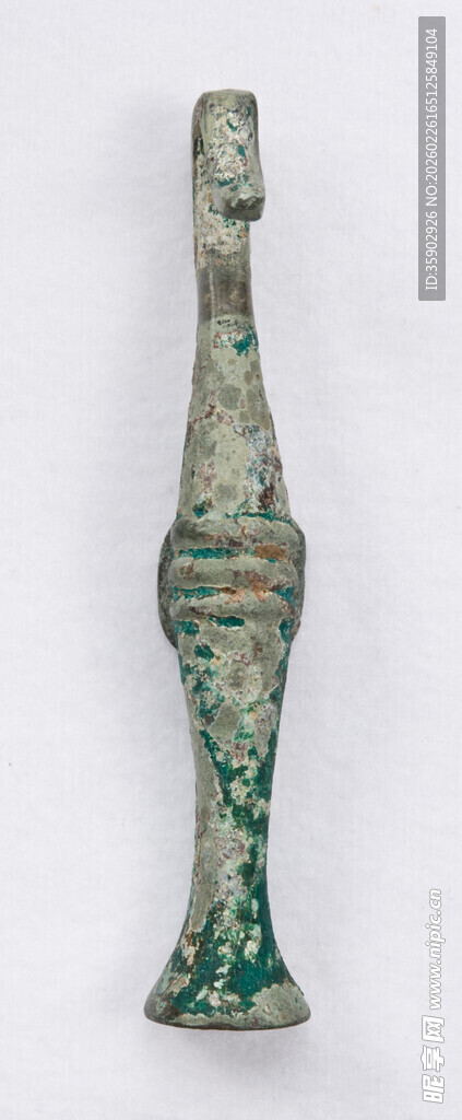 古代青铜长颈瓶