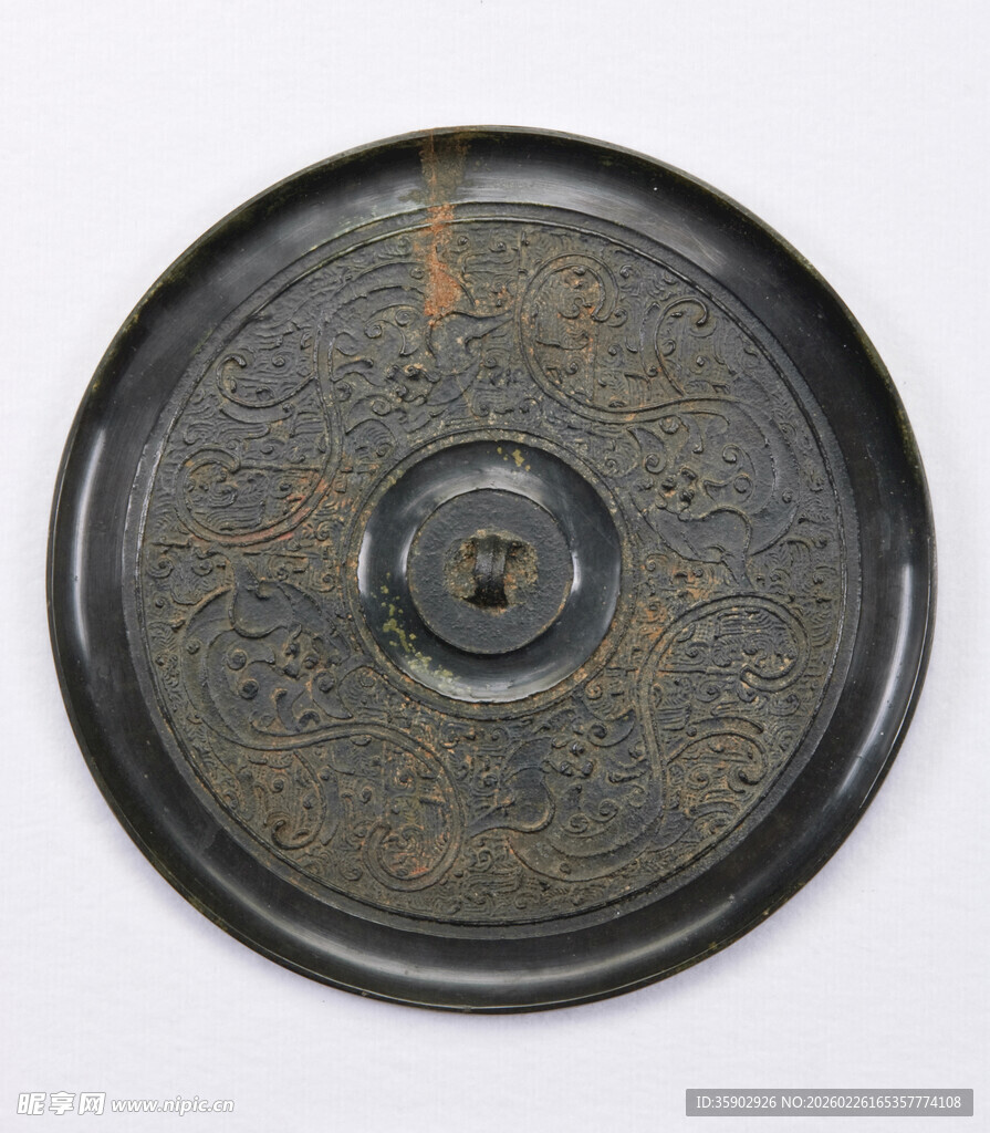 古铜镜精美纹饰尽显古韵