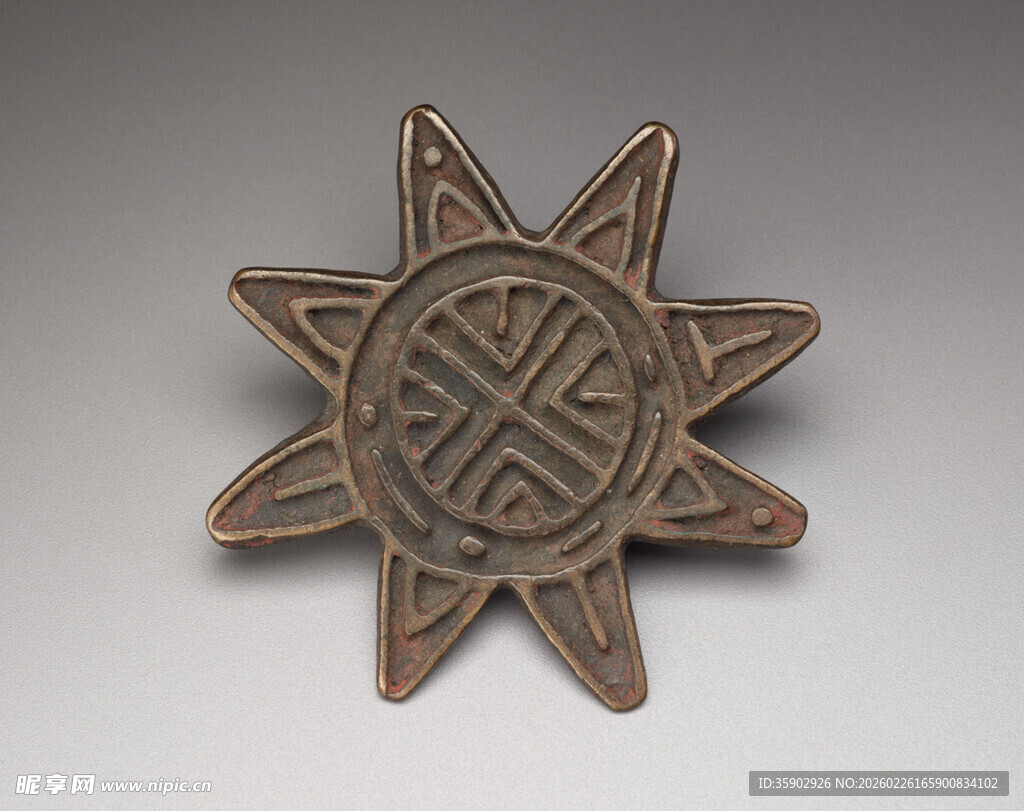 古铜八角形福寿纹饰品