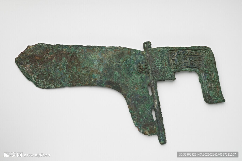 青铜古兵器造型独特