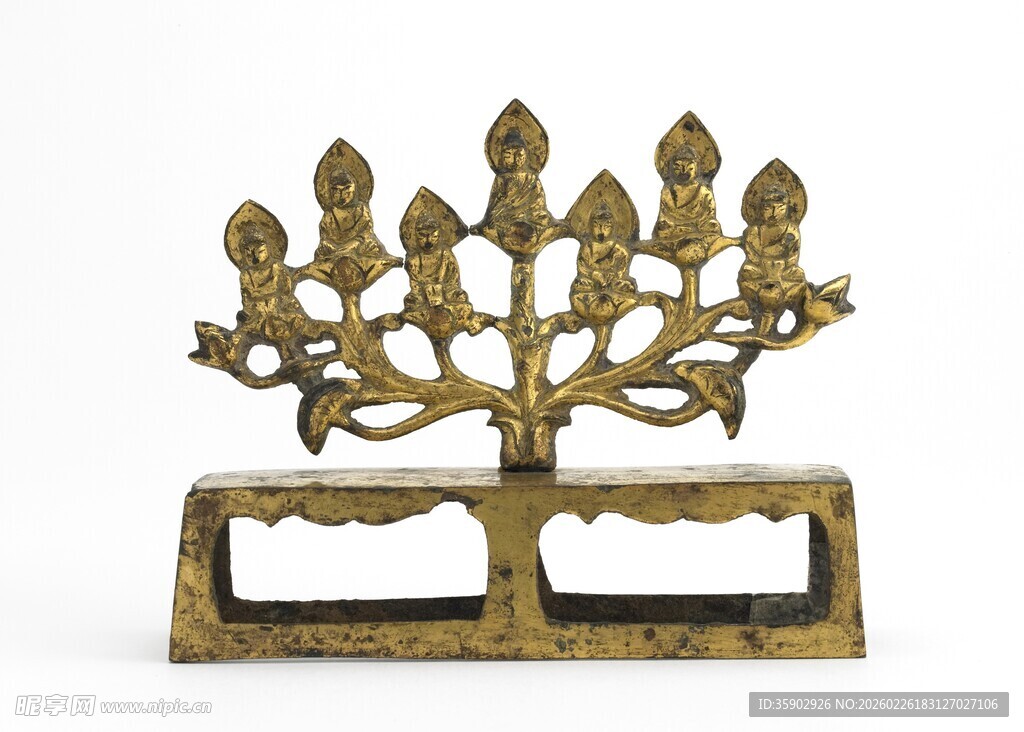 古铜色多枝装饰摆件