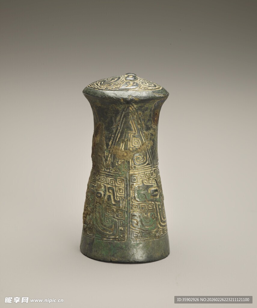 青铜古器古朴典雅造型美