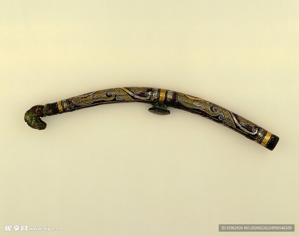 复古花纹金属弯管